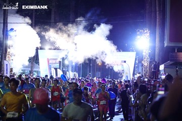 HO CHI MINH CITY NIGHT RUN EXIMBANK 2024 - Ảnh #1970258