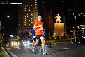 HO CHI MINH CITY NIGHT RUN EXIMBANK 2024 - Ảnh #1990527