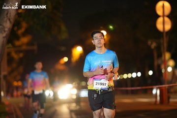 HO CHI MINH CITY NIGHT RUN EXIMBANK 2024 - Ảnh #2160695