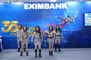 HO CHI MINH CITY NIGHT RUN EXIMBANK 2024 - Ảnh #1965421
