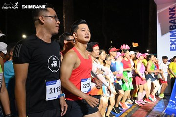 HO CHI MINH CITY NIGHT RUN EXIMBANK 2024 - Ảnh #1969880