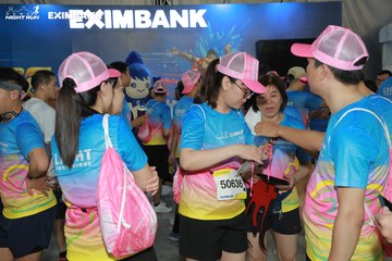 HO CHI MINH CITY NIGHT RUN EXIMBANK 2024 - Ảnh #2010418