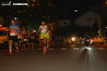HO CHI MINH CITY NIGHT RUN EXIMBANK 2024 - Ảnh #2031711