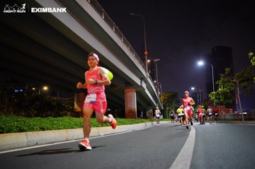 HO CHI MINH CITY NIGHT RUN EXIMBANK 2024 - Ảnh #1988748