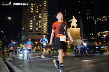 HO CHI MINH CITY NIGHT RUN EXIMBANK 2024 - Ảnh #1990715