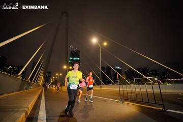 HO CHI MINH CITY NIGHT RUN EXIMBANK 2024 - Ảnh #2026837