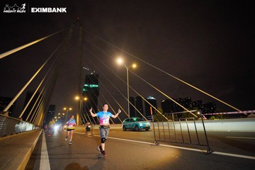 HO CHI MINH CITY NIGHT RUN EXIMBANK 2024 - Ảnh #2024865