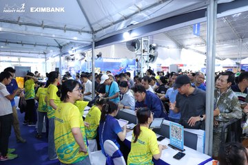 HO CHI MINH CITY NIGHT RUN EXIMBANK 2024 - Ảnh #1964234