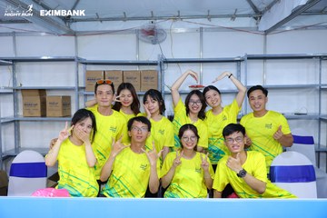 HO CHI MINH CITY NIGHT RUN EXIMBANK 2024 - Ảnh #1966163