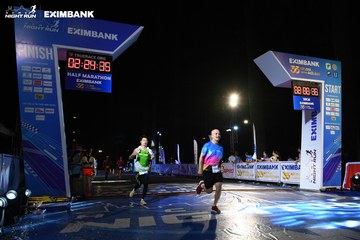 HO CHI MINH CITY NIGHT RUN EXIMBANK 2024 - Ảnh #2059811