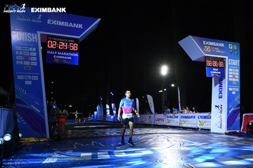 HO CHI MINH CITY NIGHT RUN EXIMBANK 2024 - Ảnh #2060227