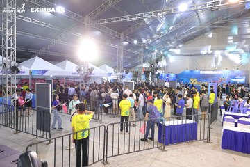 HO CHI MINH CITY NIGHT RUN EXIMBANK 2024 - Ảnh #1964690