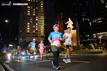 HO CHI MINH CITY NIGHT RUN EXIMBANK 2024 - Ảnh #1991074