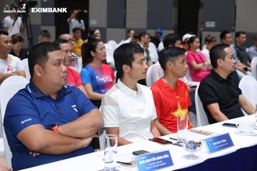 HO CHI MINH CITY NIGHT RUN EXIMBANK 2024 - Ảnh #1963347