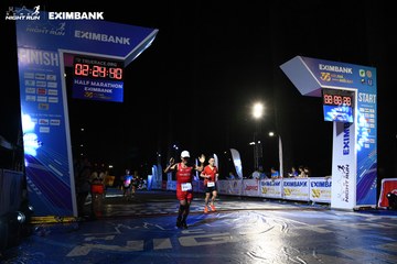 HO CHI MINH CITY NIGHT RUN EXIMBANK 2024 - Ảnh #2059917