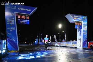 HO CHI MINH CITY NIGHT RUN EXIMBANK 2024 - Ảnh #2063088