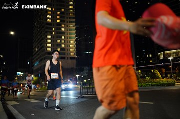 HO CHI MINH CITY NIGHT RUN EXIMBANK 2024 - Ảnh #1991511