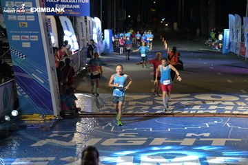 HO CHI MINH CITY NIGHT RUN EXIMBANK 2024 - Ảnh #2028007
