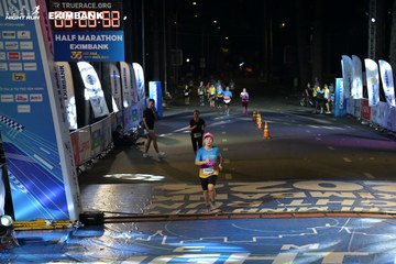 HO CHI MINH CITY NIGHT RUN EXIMBANK 2024 - Ảnh #2026252