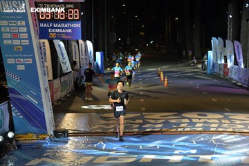 HO CHI MINH CITY NIGHT RUN EXIMBANK 2024 - Ảnh #2027907