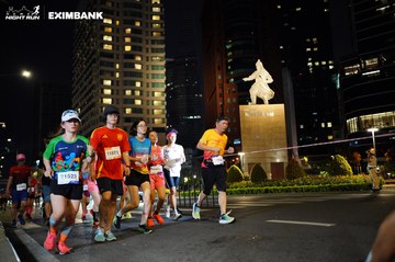 HO CHI MINH CITY NIGHT RUN EXIMBANK 2024 - Ảnh #1989990