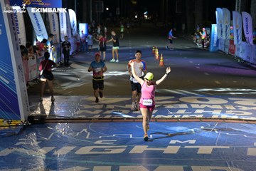 HO CHI MINH CITY NIGHT RUN EXIMBANK 2024 - Ảnh #2033211