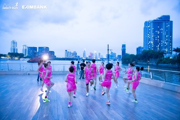 HO CHI MINH CITY NIGHT RUN EXIMBANK 2024 - Ảnh #1963105