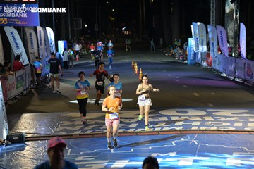 HO CHI MINH CITY NIGHT RUN EXIMBANK 2024 - Ảnh #2032550