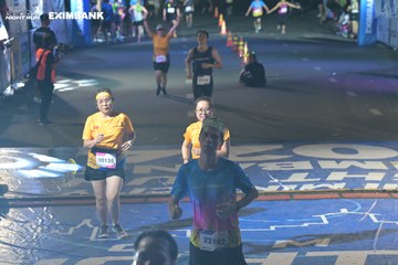 HO CHI MINH CITY NIGHT RUN EXIMBANK 2024 - Ảnh #2028859