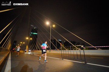 HO CHI MINH CITY NIGHT RUN EXIMBANK 2024 - Ảnh #2024993