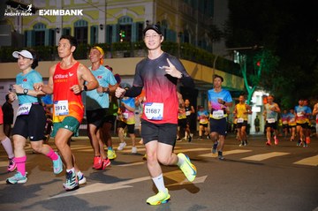 HO CHI MINH CITY NIGHT RUN EXIMBANK 2024 - Ảnh #2031618