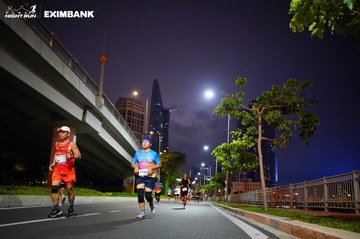 HO CHI MINH CITY NIGHT RUN EXIMBANK 2024 - Ảnh #1988990