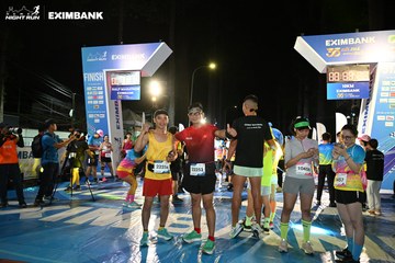 HO CHI MINH CITY NIGHT RUN EXIMBANK 2024 - Ảnh #1970503