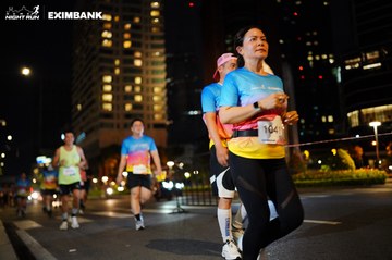 HO CHI MINH CITY NIGHT RUN EXIMBANK 2024 - Ảnh #1991405