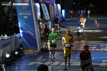 HO CHI MINH CITY NIGHT RUN EXIMBANK 2024 - Ảnh #2031274