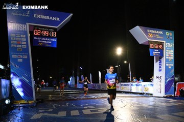 HO CHI MINH CITY NIGHT RUN EXIMBANK 2024 - Ảnh #2064002