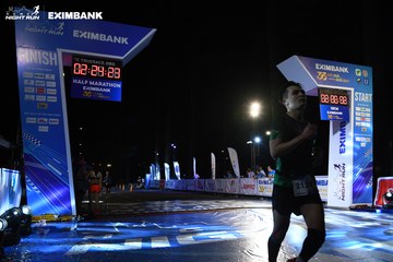 HO CHI MINH CITY NIGHT RUN EXIMBANK 2024 - Ảnh #2059685