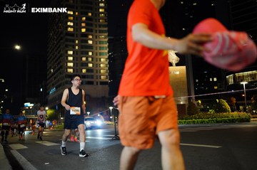 HO CHI MINH CITY NIGHT RUN EXIMBANK 2024 - Ảnh #1991507