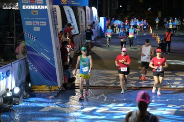 HO CHI MINH CITY NIGHT RUN EXIMBANK 2024 - Ảnh #2030775