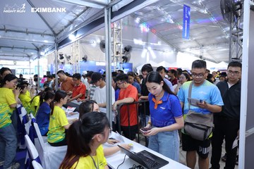 HO CHI MINH CITY NIGHT RUN EXIMBANK 2024 - Ảnh #1964338