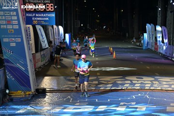 HO CHI MINH CITY NIGHT RUN EXIMBANK 2024 - Ảnh #2027872