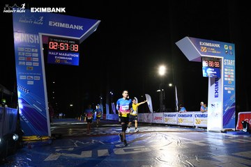 HO CHI MINH CITY NIGHT RUN EXIMBANK 2024 - Ảnh #2059153