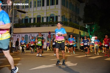 HO CHI MINH CITY NIGHT RUN EXIMBANK 2024 - Ảnh #2031906