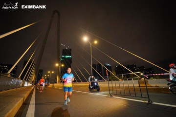 HO CHI MINH CITY NIGHT RUN EXIMBANK 2024 - Ảnh #2027093