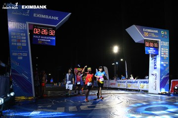 HO CHI MINH CITY NIGHT RUN EXIMBANK 2024 - Ảnh #2062058