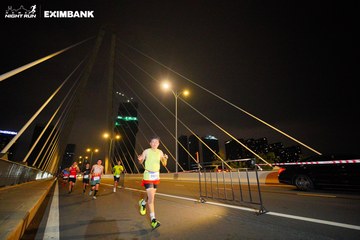 HO CHI MINH CITY NIGHT RUN EXIMBANK 2024 - Ảnh #2024374