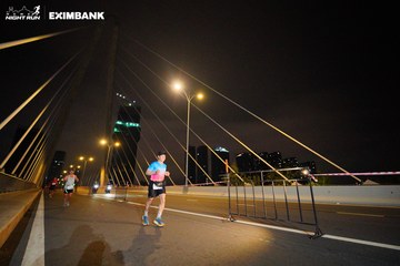 HO CHI MINH CITY NIGHT RUN EXIMBANK 2024 - Ảnh #2024994