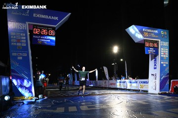 HO CHI MINH CITY NIGHT RUN EXIMBANK 2024 - Ảnh #2061405