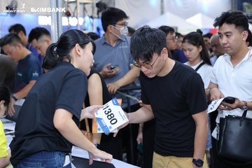 HO CHI MINH CITY NIGHT RUN EXIMBANK 2024 - Ảnh #1964786