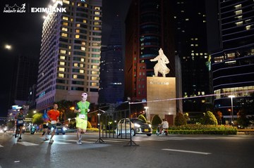HO CHI MINH CITY NIGHT RUN EXIMBANK 2024 - Ảnh #1989637